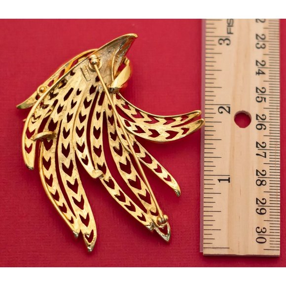 Vintage Sea Fern Brooch by Monet - F23 - Picture 2 of 2